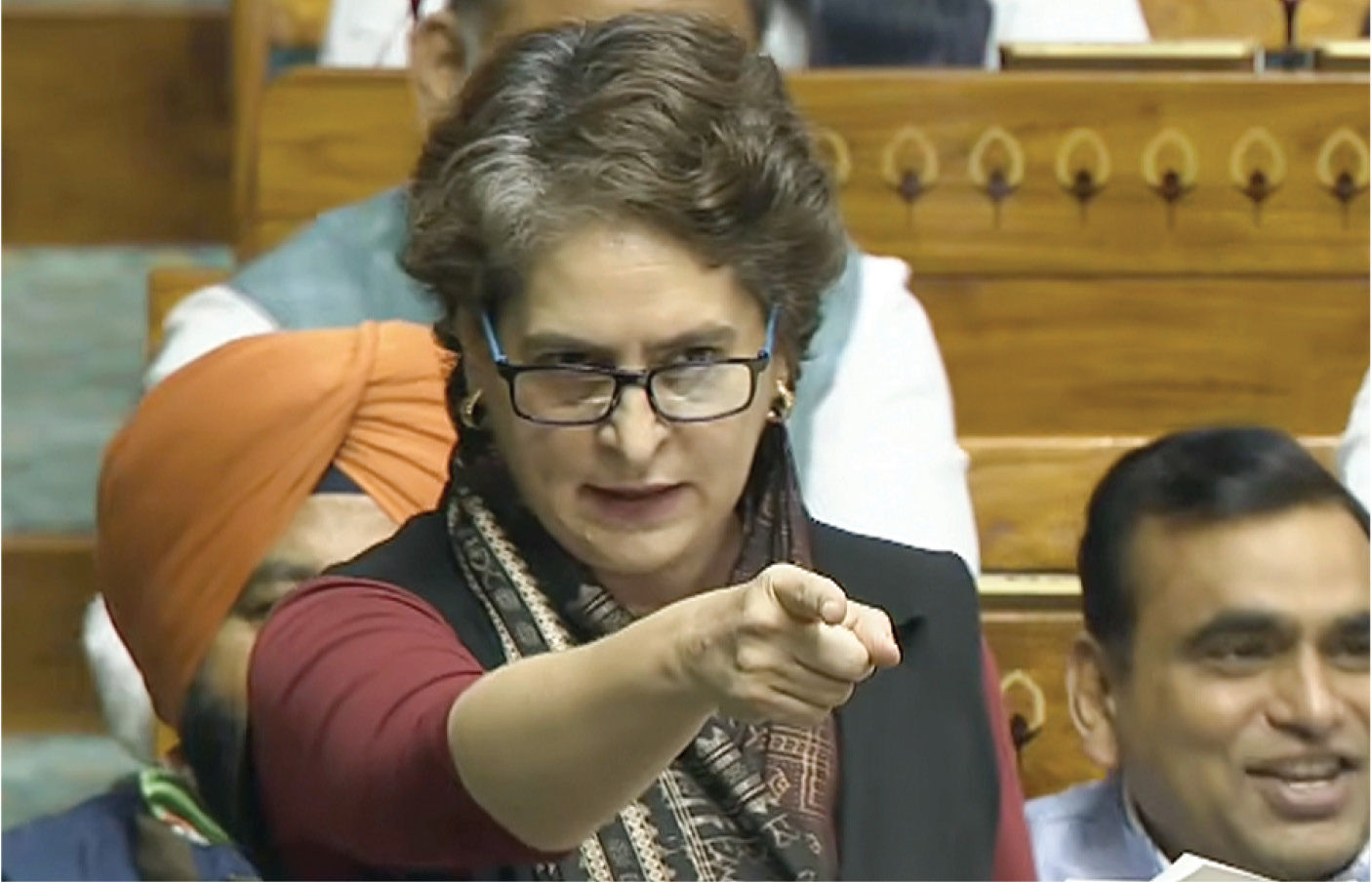 'સંસદમાં વંદે માતરમ્ મુદ્દે ચર્ચા થઈ કારણ કે, બંગાળમાં ચૂંટણી છે...' પ્રિયંકા ગાંધીના સરકાર પર પ્રહાર 1 - image