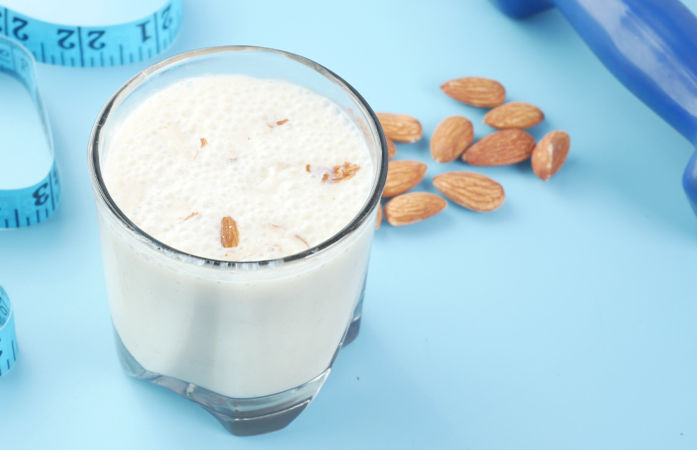 હાડકા મજબૂત બનાવવા હેલ્ધી ડાયેટ અપનાવો, જાણો શું ખાવાથી દર્દ-નબળાઈ દૂર રહેશે 1 - image