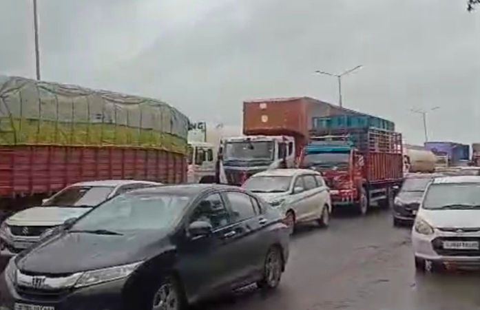 ahmedabad-sanand-highway-construction