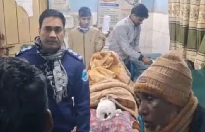 બાંગ્લાદેશમાં ફરી એક હિન્દુનું લિંચિંગ પહેલા સરેઆમ માર્યો; પછી જીવતો જલાવવા કોશીશ 1 - image