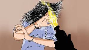 ચારિત્ર્ય પર શંકા રાખી પત્ની પર એસિડ ફેંકનારા પતિની જામીન અરજી નામંજૂર 1 - image