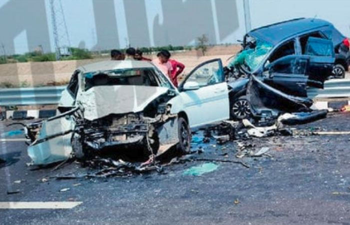 Four people including three of same family die in road accident near Dholera