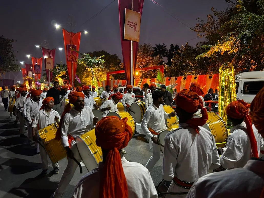 સોમનાથમાં પહેલીવાર નીકળી નાગા સાધુઓની રવાડી, શૌર્યયાત્રામાં પીએમ મોદી આપશે હાજરી 2 - image