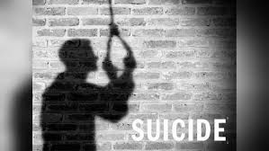 ગરબા આયોજકે પોતાની દુકાનમાં ફાંસો ખાઇ આપઘાત કર્યો 1 - image