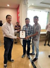 વૈષ્ણોેદેવી સર્કલ પાસે દિર્ઘાયુ વ્યાસે  પીઆઇ સાથે ભાગીદારીમાં જમીન ખરીદી! 3 - image