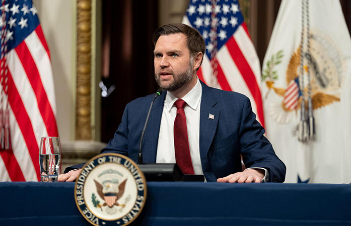 US Senators Slam JD Vance's 'Pakistan Love'