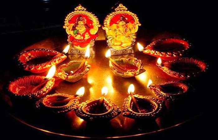 Vastu Tips: ઘરની આ દિશામાં હોય છે માતા લક્ષ્મીનો વાસ, જાણો ત્યાં કઈ વસ્તુઓ રાખવી જરૂરી 1 - image