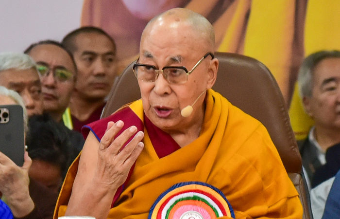 'ધર્મ-આસ્થાથી જોડાયેલી માન્યતાઓ પર ભારત સરકાર કોઈ પક્ષ નથી લેતી', દલાઈ લામાના ઉત્તરાધિકારી મામલે સરકારનો જવાબ 1 - image