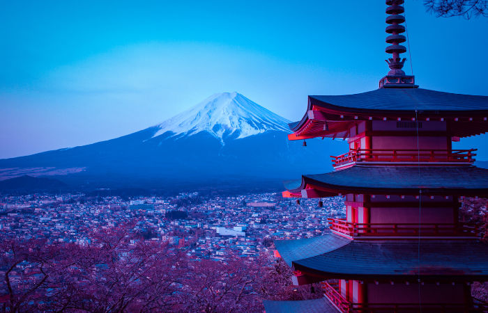 Explainer: 'શૂન્ય વ્યાજ'ના યુગનો અંત થતા જાપાન કટોકટીમાં, 30 વર્ષથી આ જ હતી તેની તાકાત 3 - image