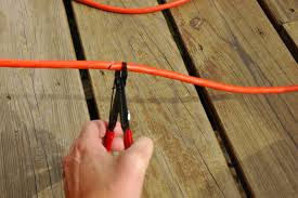 સંવેદનશીલ વિસ્તારોમાં ચેકિંગમાં ૫૭ લાખની વીજ ચોરી ઝડપાઈ 1 - image