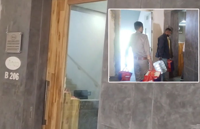 અમદાવાદના 35 સ્થળે આવકવેરા વિભાગનું મેગા સર્ચ ઓપરેશન, વહેલી સવારથી કાર્યવાહી 1 - image