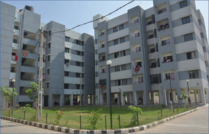 વારસિયા-સંજયનગરના EWS-1 આવાસ માટે અરજી કરવાની મુદત 15 જુલાઈ સુધી લંબાવી 1 - image