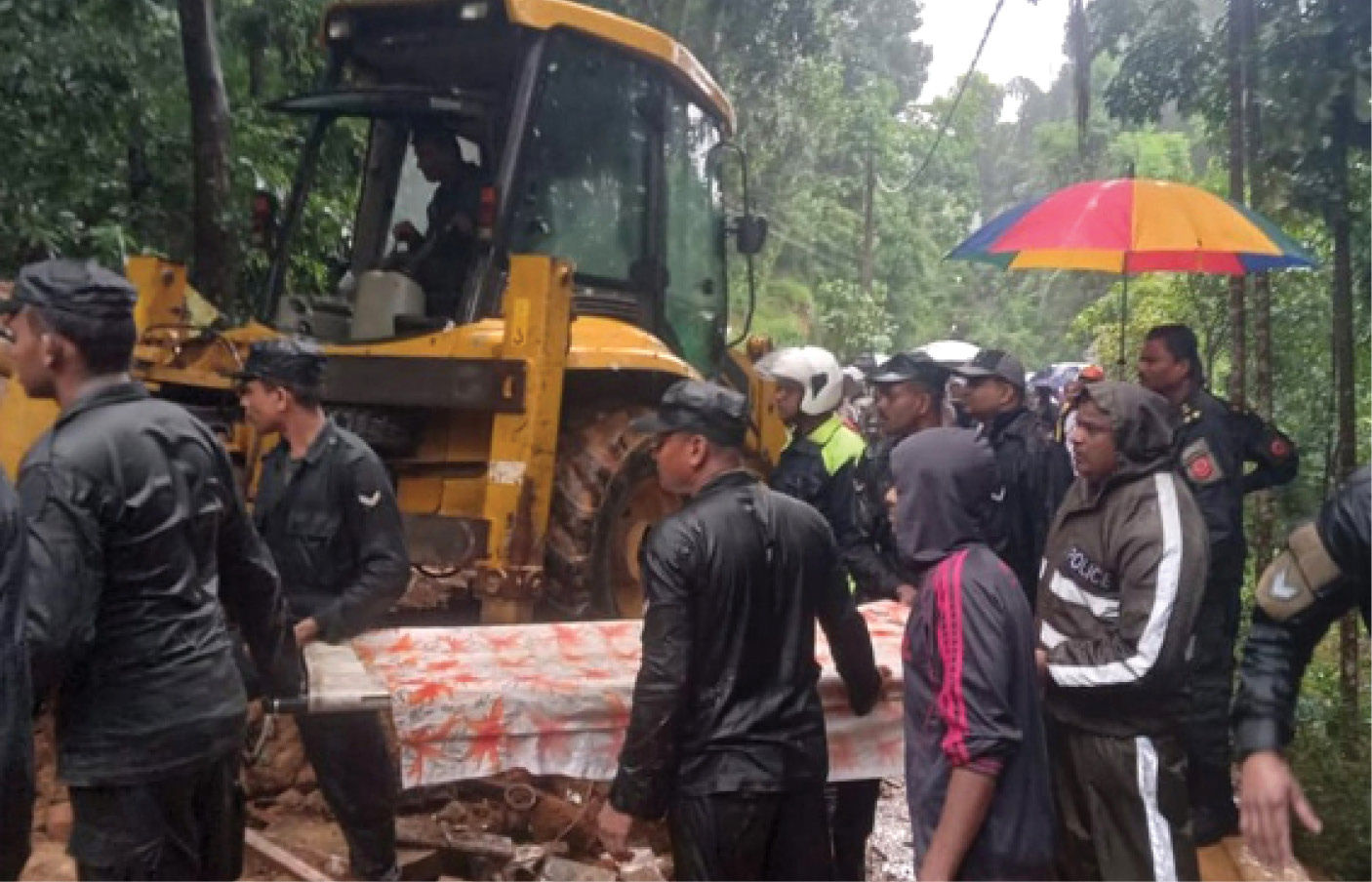 ઓપરેશન સાગરબંધુ: વાવાઝોડાથી શ્રીલંકામાં ભારે તબાહી, ભારતે રાહત-સામગ્રી મોકલી, તમિલનાડુમાં એલર્ટ 2 - image