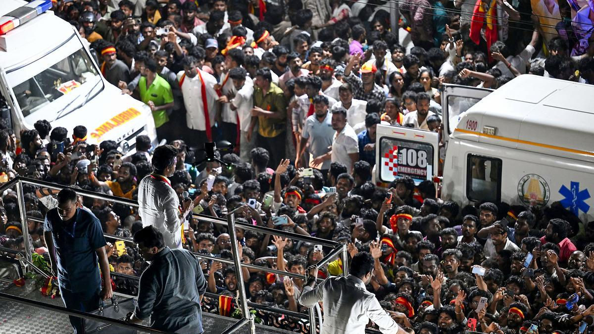 Karur stampede Death toll rises to 39 actor Vijay PM Modi announce compensation