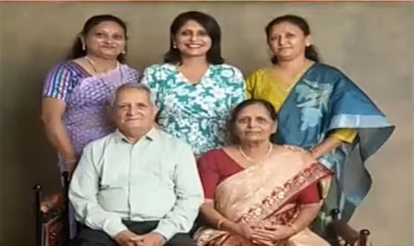 વાસણારોડના દંપતીની લંડન રહેતી પુત્રીનો લાગણીસભર પત્ર  મોટી ચિંતા એ હતી કે કોઇ એક જશે તો, પરંતુ બંનેને ભગવાને સાથે બોલાવ્યા 1 - image