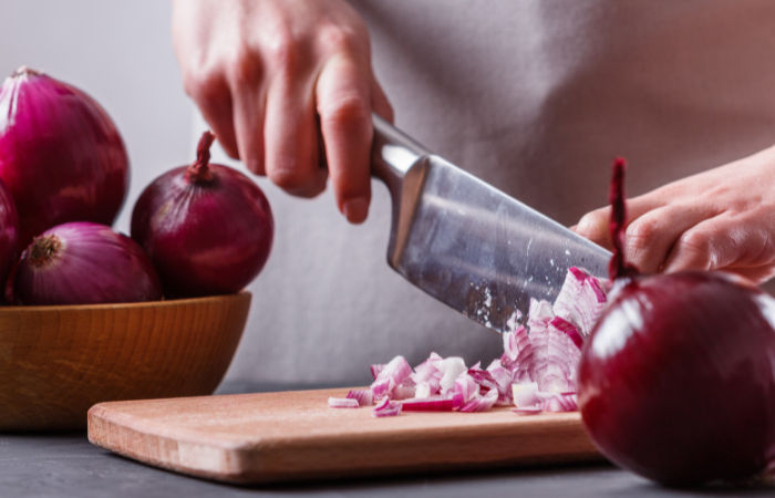 Scientists find way to prevent crying while chopping onions