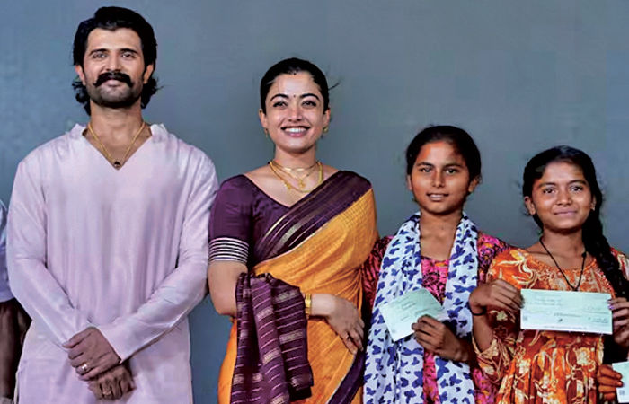 વિજય અને રશ્મિકાએ 180 બાળકોને સ્કોલરશિપ આપી 1 - image