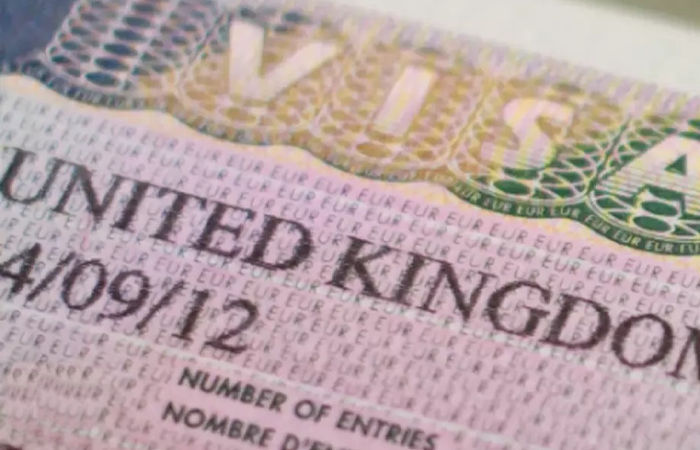 Bunty–Babli dupe beautician of ₹15 lakh on promise of UK work permit visa in Nikol