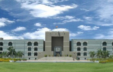 AMC gets nod from Gujarat HC for removal of encroachments by Khodiyar Mata Temple at Kamal Talav