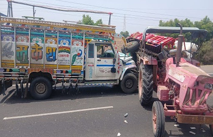 જામનગર નજીક ખીજડીયા બાયપાસ પાસે બોલેરો અને ટ્રેક્ટર વચ્ચે અકસ્માતમાં ત્રણ વર્ષની બાળકી ઇજાગ્રસ્ત 1 - image