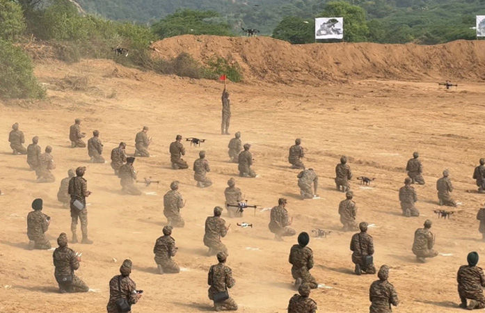 પાકિસ્તાનને મળશે વધુ આકરી સજા, ભારતીય સેનાએ શરુ કર્યો પહેલો ડ્રોન યુદ્ધાભ્યાસ 1 - image