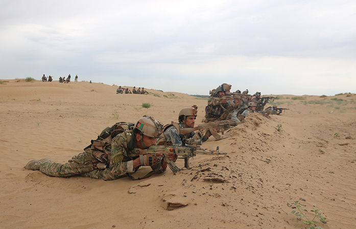 અફઘાનિસ્તાને જલાલાબાદમાં પાકિસ્તાનનું ફાઈટર જેટ તોડી પાડ્યું, પાયલોટને બંધક બનાવ્યો: અફઘાન સેનાનો દાવો 1 - image