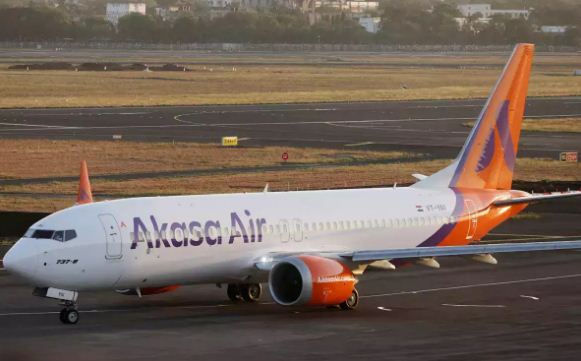 AC failure, delay in take-off irks passengers of Mumbai-Ahmedabad Akasa flight