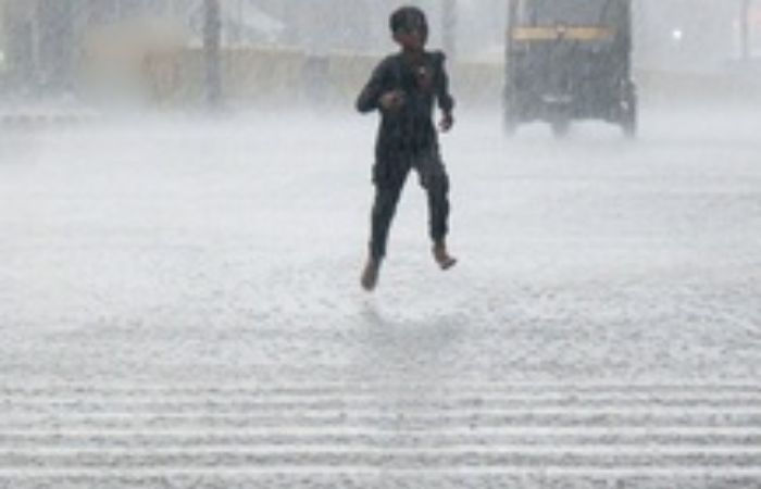 Monsoon preparedness 33 dilapidated buildings in Gujarat's Bhavnagar get evacuation notice