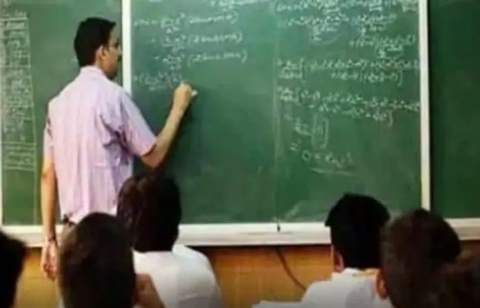 16 Gujarat teachers found taking private tuitions made to resign