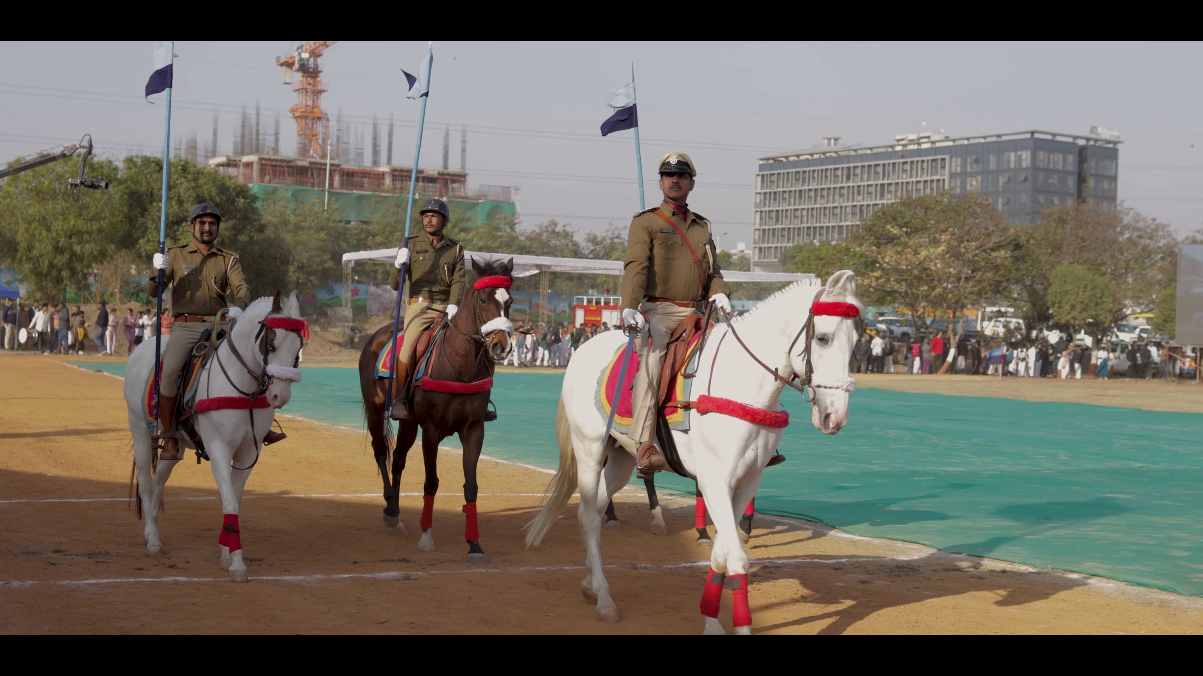 અમદાવાદ: પ્રજાસત્તાક પર્વની ઉજવણીમાં સમ્રાટ સહિતના અશ્વોના કરતબ આકર્ષણનું કેન્દ્ર બનશે, જુઓ તસવીરો 10 - image