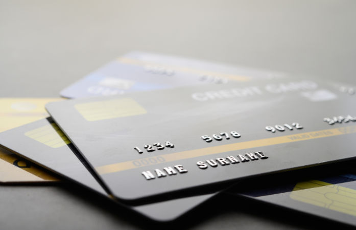 Childhood friend dupes man of ₹20 lakh through credit card scam in Ahmedabad