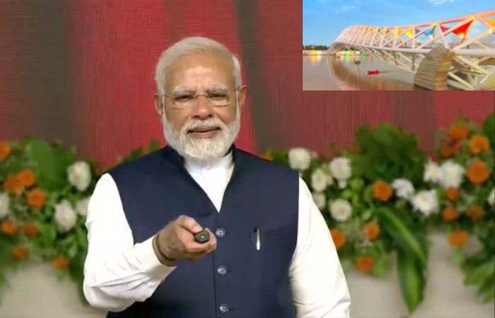 સાબરમતી નદી પર રૂ. 74 કરોડના ખર્ચે બનેલ 'અટલ બ્રિજ'નું લોકાર્પણ 1 - image