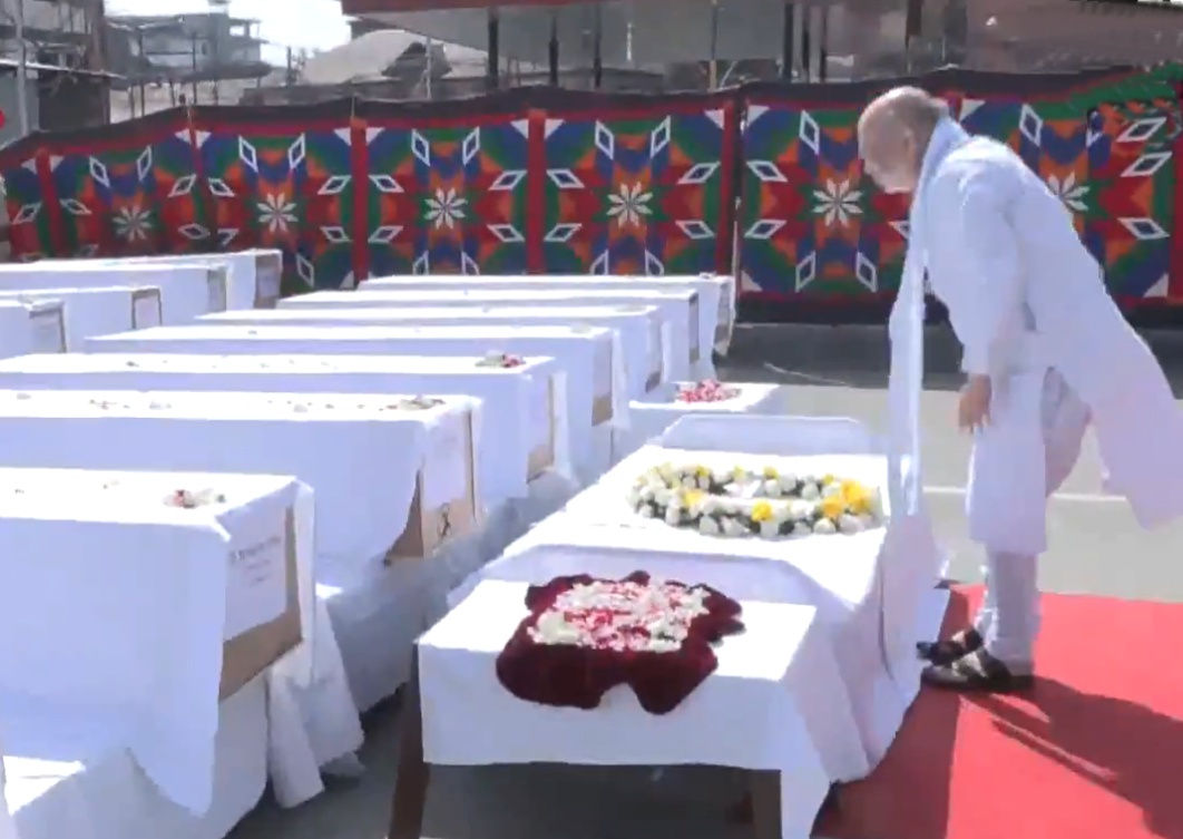 HM Shah Jammu and Kashmir CM Omar LG Sinha pay tributes to people killed by terrorists