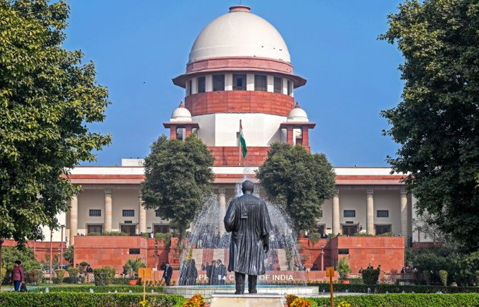 'પુરૂષ પત્નીનો માલિક નથી', મહિલાને જીવતી સળગાવનાર પતિને સુપ્રીમ કોર્ટે ફટકારી આજીવન કેદ 1 - image