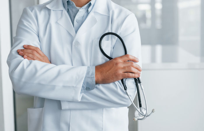 Gujarat raises wages for visiting specialist doctors in public hospitals 