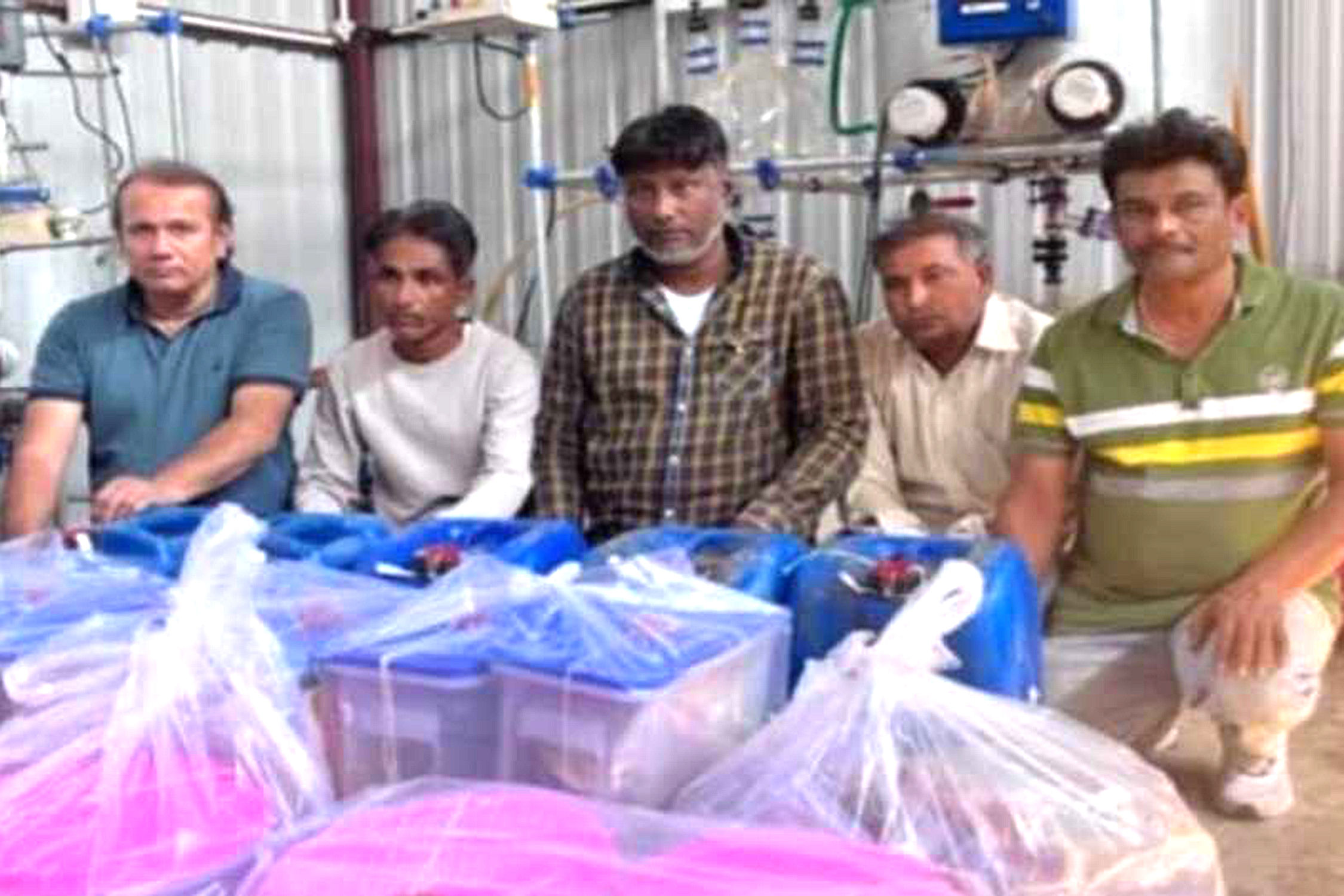 સિંઘરોટમાં ATSની કામગીરી ૨૪ કલાક કરતા વધુ સમય ચાલી 1 - image