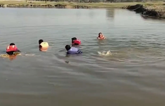 Dhuleti celebrations turn tragic: Two cousins drown in Malpur, three friends lose lives in Surat