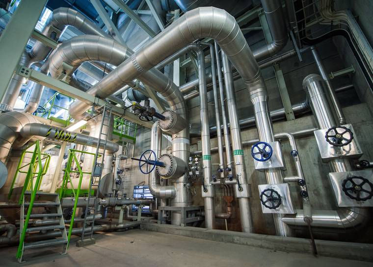 સોલિડ વેસ્ટ મેનેજમેન્ટ તો કોઇ આ દેશ પાસેથી શીખે, કચરાની પણ કરે છે આયાત 2 - image