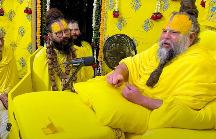 'હવે મળીએ કે ન મળીએ, મારી ચિંતા છોડો...', તબિયત લથડતાં પ્રેમાનંદ મહારાજની ભક્તોને અપીલ 1 - image