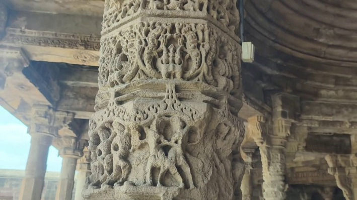 ભરૂચમાં જુમ્મા મસ્જિદના 700 વર્ષથી બંધ ભોંયરામાંથી જૈન તીર્થંકર મલ્લિનાથ ભગવાનની પ્રતિમા મળી 3 - image