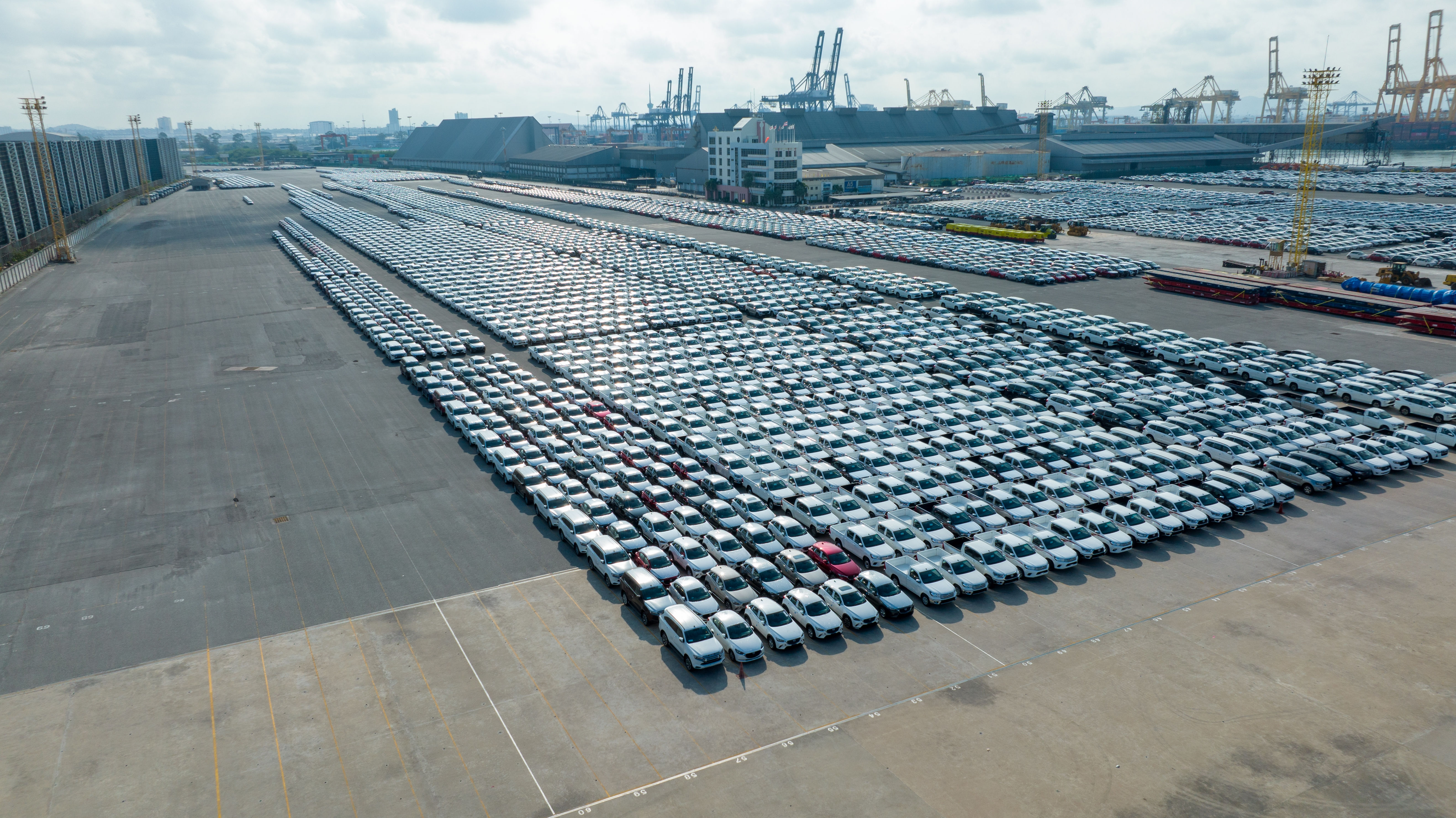 India slaps tax evasion notices to Volkswagen Kia for misclassifying imported parts