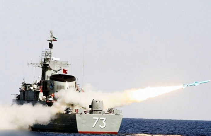 ઈરાન પર હુમલા પહેલા અમેરિકામાં ટ્રમ્પ VS સેના! જનરલ કેનના નિવેદન બાદ ખળભળાટ 1 - image