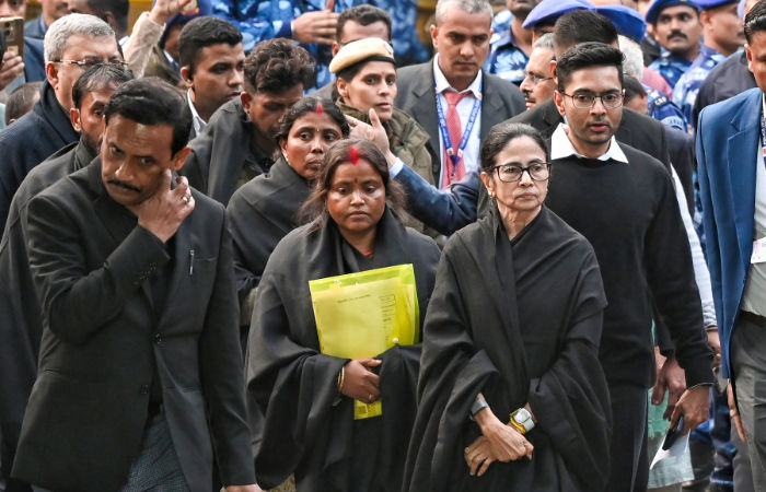 CM Mamata files fresh plea in SC to stop voter name deletions during SIR in Bengal