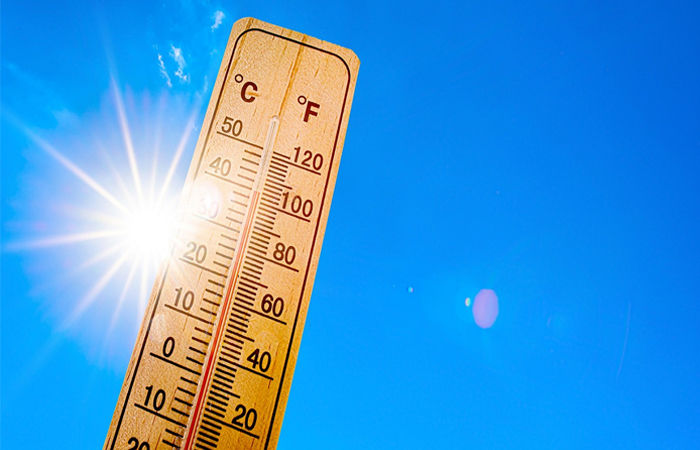 શહેરમાં ઉઘાડ વચ્ચે તાપમાન 5.2 ડિગ્રી ઉંચકાયું, ત્રણ તાલુકામાં માવઠું 1 - image