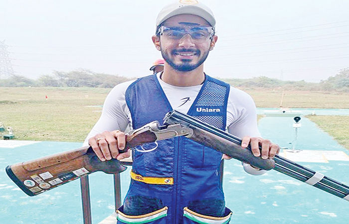 અનંતજીત સિંઘ : હવામાં ઉડતા લક્ષ્યને વિંધી નાખવામાં કુશળ ભારતનો યુવા નિશાનેબાજ 1 - image