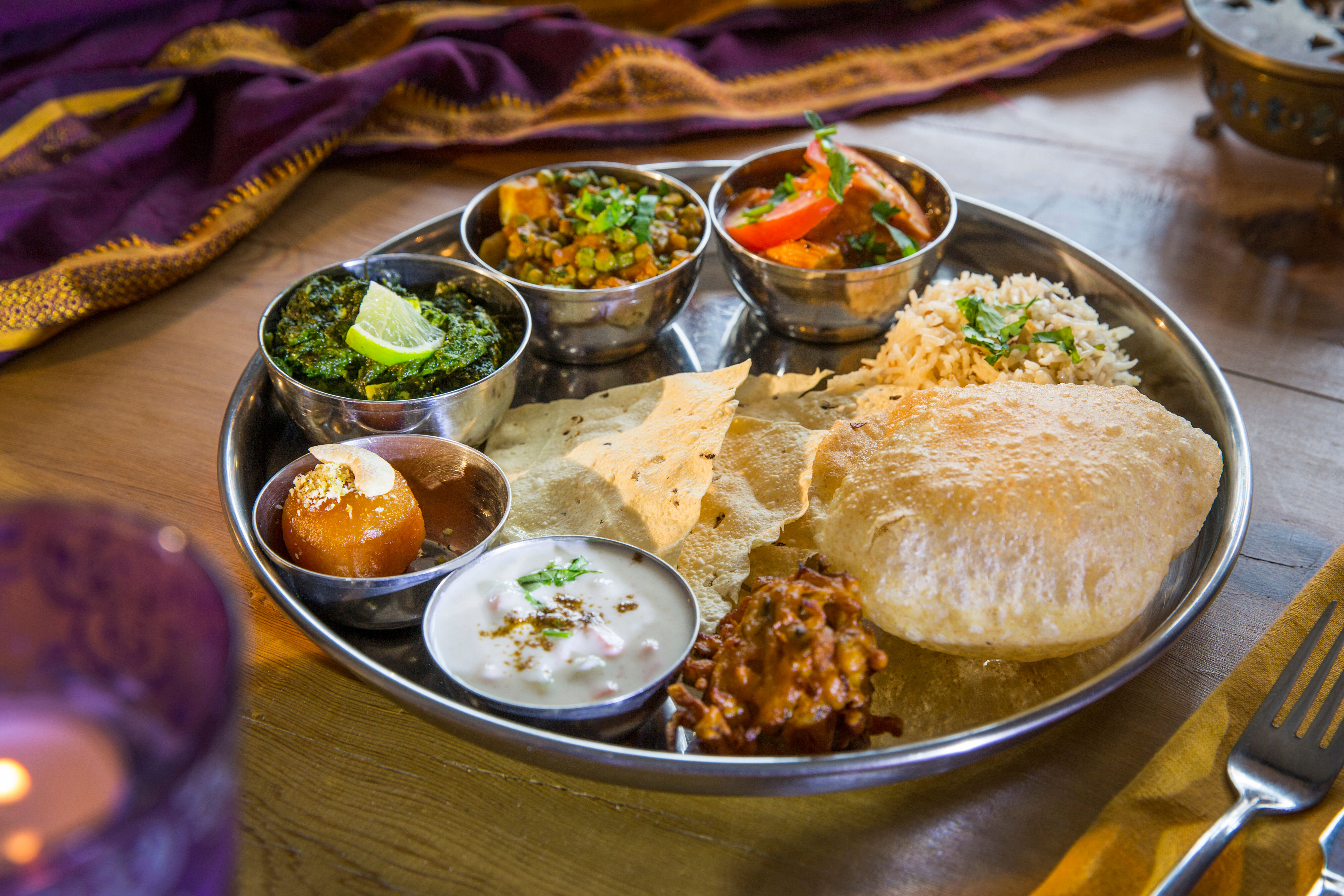 ભારતીયોના ભોજનમાં 62 ટકા તો માત્ર કાર્બોહાઇડ્રેટ, પ્રોટીનની કમી દૂર કરવા આ રીતે બનાવો સમતોલિત ખોરાક 2 - image