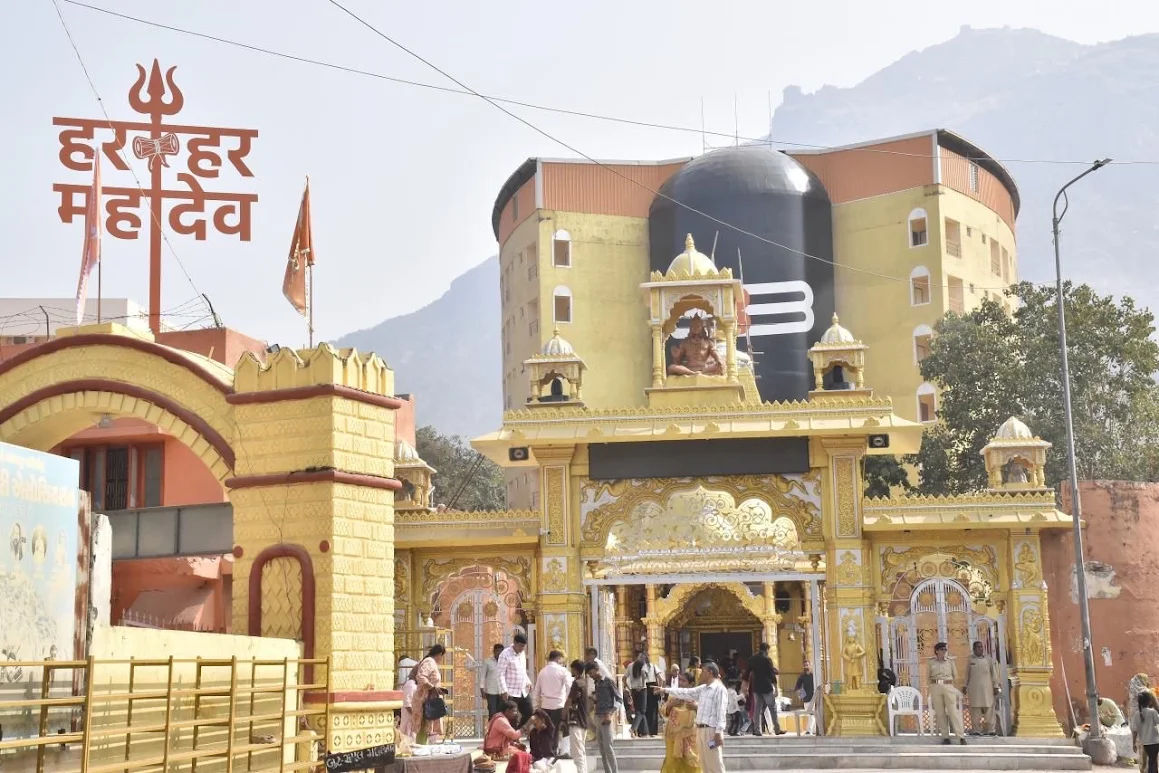 જૂનાગઢમાં 'મહાશિવરાત્રી મેળા'નો આવતીકાલથી પ્રારંભ, ગિરનારની ટળેટીમાં પ્રથમવાર 'ડમરુ યાત્રા'નું આયોજન 2 - image