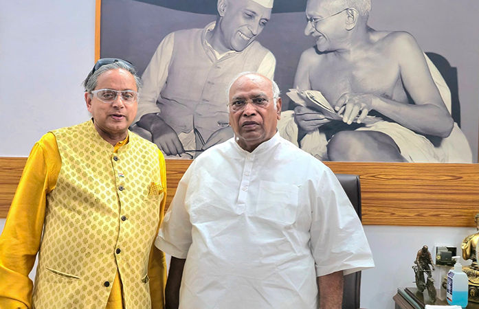 થરૂરનો દાવો: SIR પ્રક્રિયાથી બંગાળમાં ભાજપ, કેરલમાં કોંગ્રેસને ફાયદો.