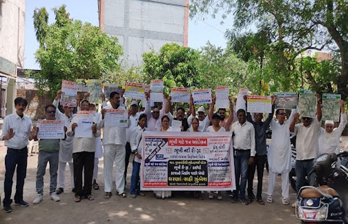 વડોદરામાં ભૂખી કાંસ રી-રૂટ કરવાના વિરોધમાં જન આંદોલન, ધરણા પહેલાં જ કોંગ્રેસના કાર્યકરોની અટકાયત 1 - image