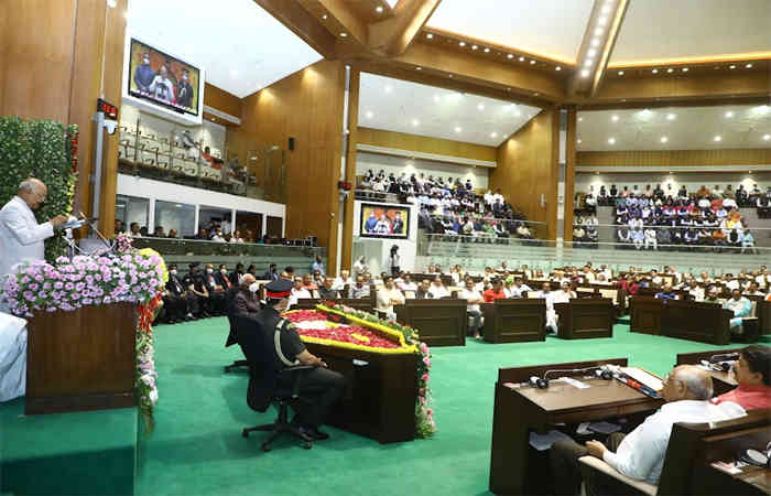 ઈતિહાસમાં પ્રથમ વખત ગુજરાત વિધાનસભામાં રાષ્ટ્રપતિનું સંબોધન 3 - image